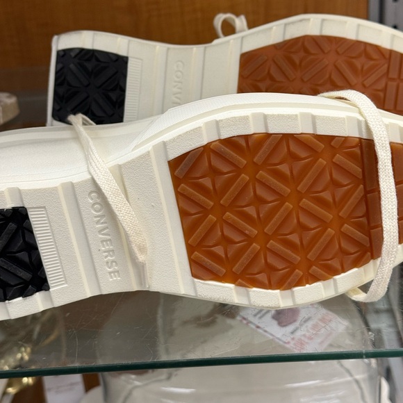 Chunky Converse Chuck Taylor Women’s All Star 75M Chick 70 De Luxe Heels - Picture 15 of 16